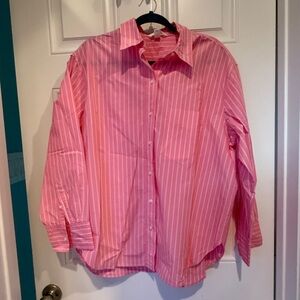 H&M long sleeve roll up quarter sleeve button down shirt